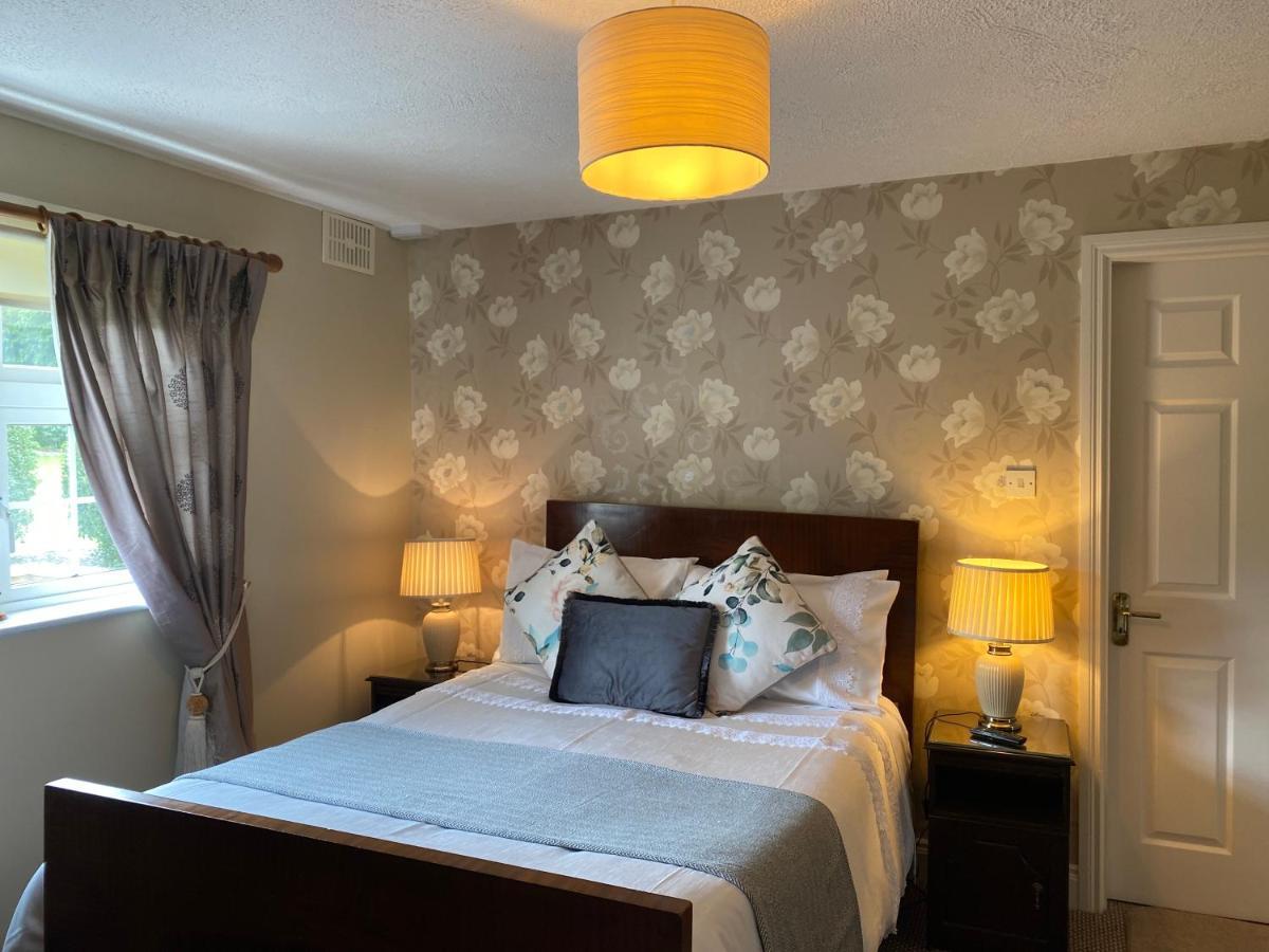 Bed and Breakfast Copperfield House Кашел Экстерьер фото