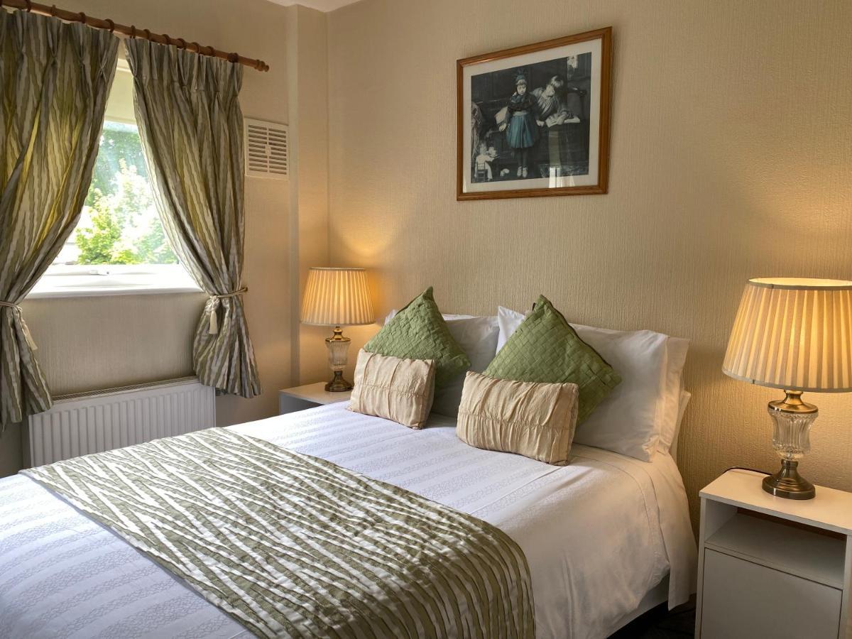 Bed and Breakfast Copperfield House Кашел Экстерьер фото
